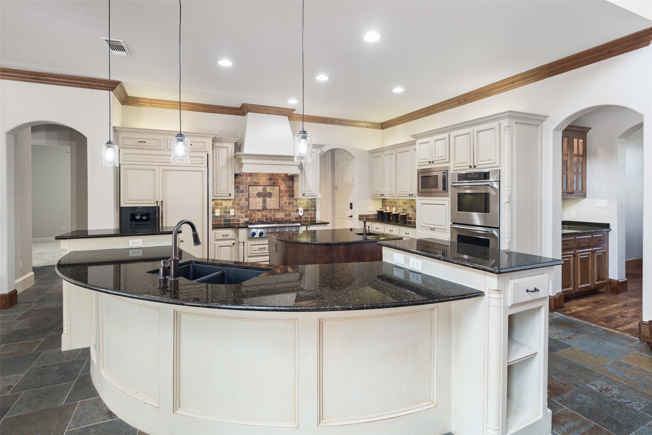 1109 Wickford Court Keller TX 76248