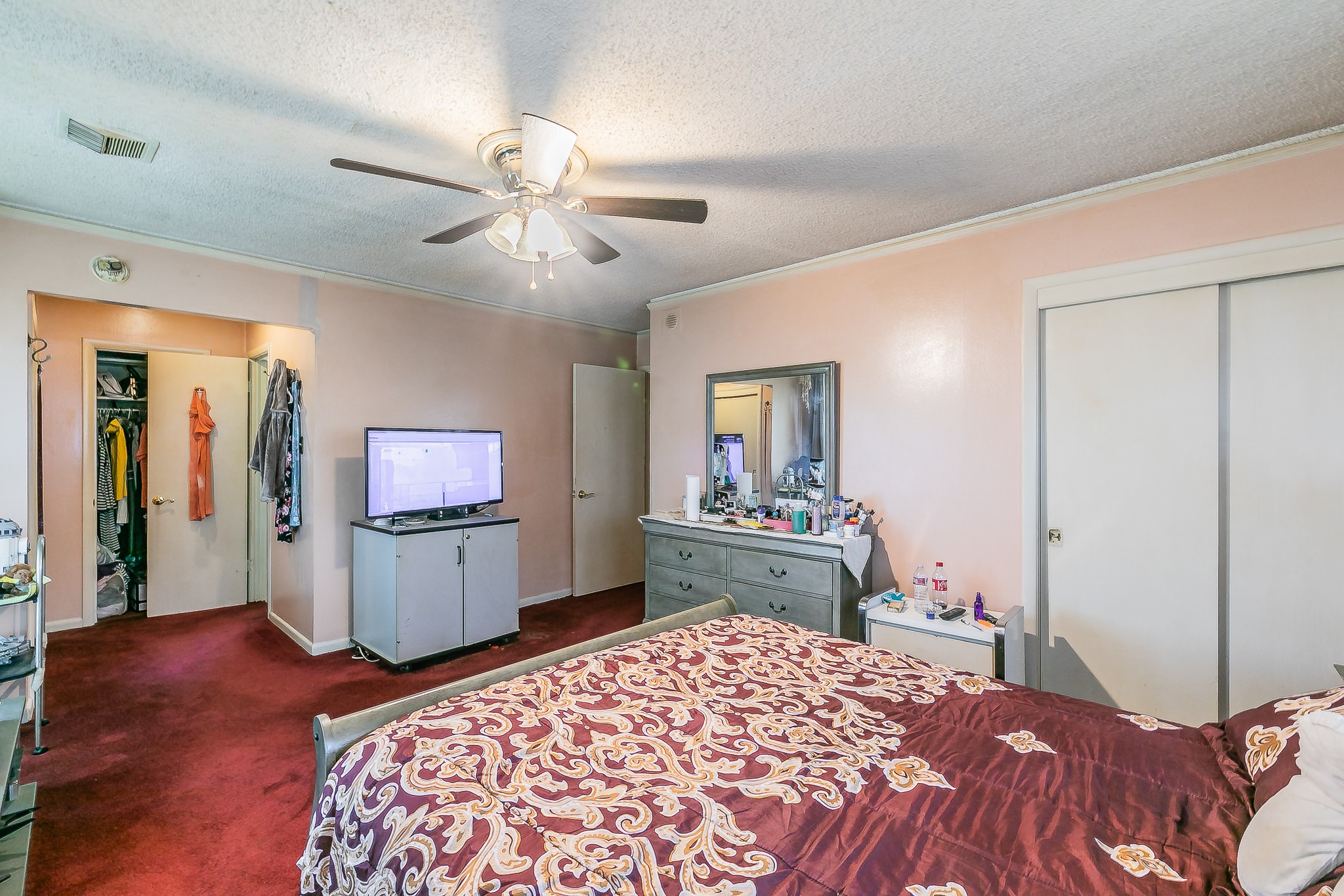 6207 Lyndon B Johnson Freeway Dallas TX 75240