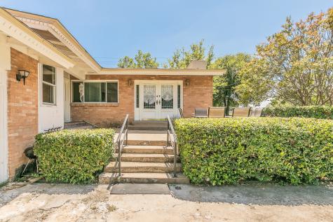 6207 Lyndon B Johnson Freeway Dallas TX 75240