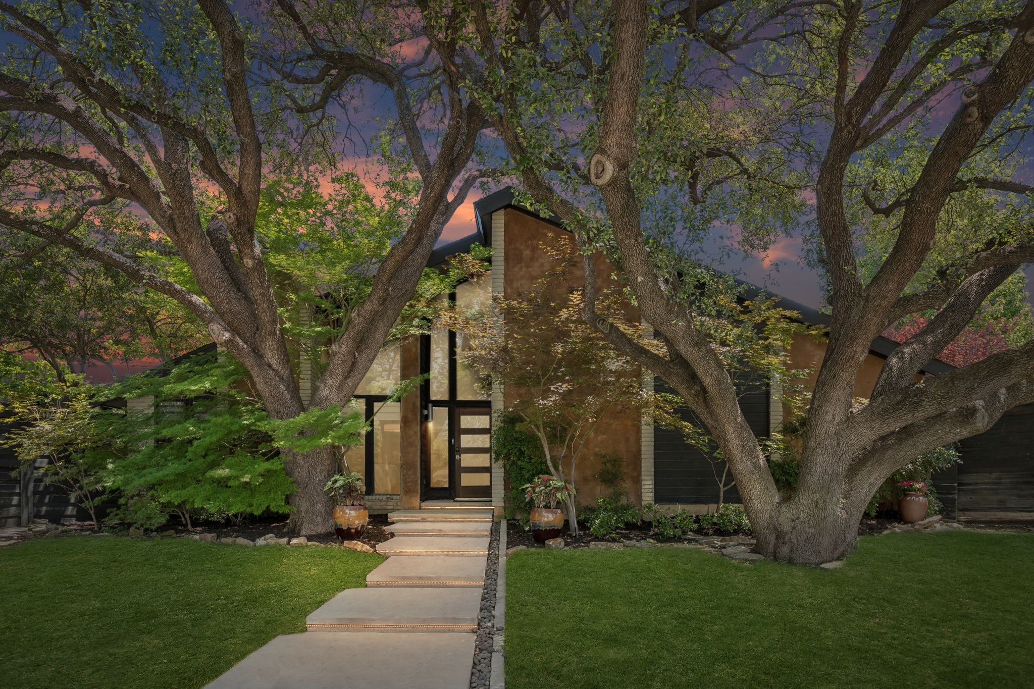 7001 Kingshollow Drive Dallas TX 75248