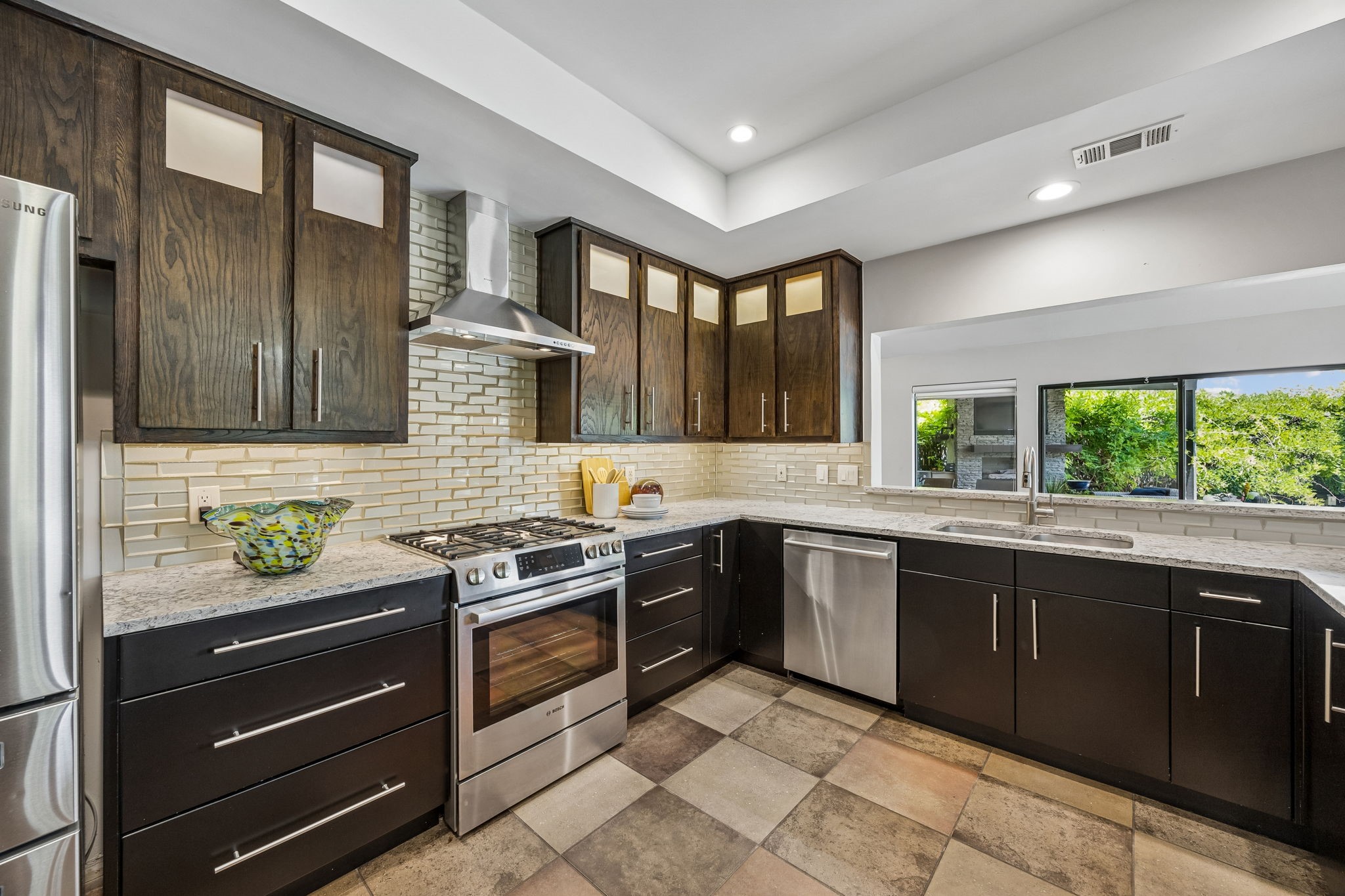 7001 Kingshollow Drive Dallas TX 75248