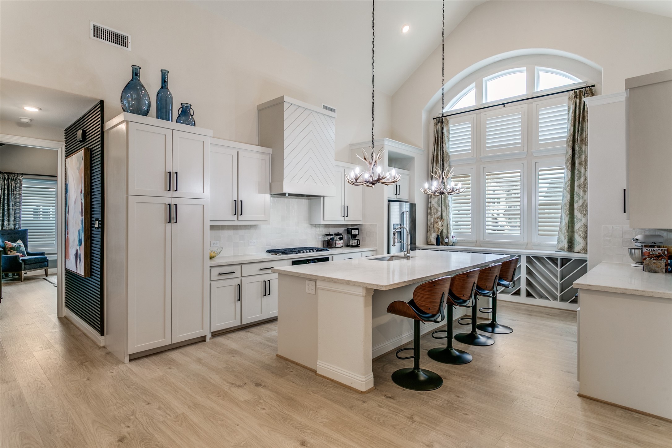 2411 Perdue Avenue Irving TX 75062