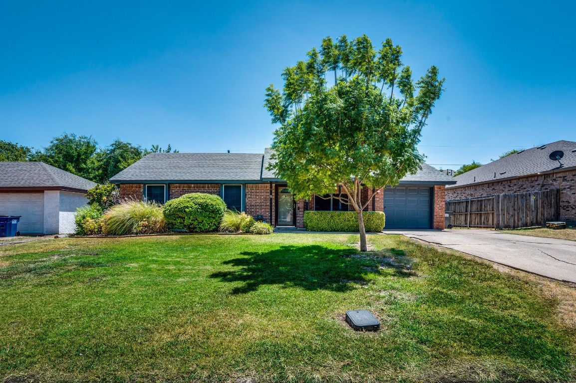 1824 Carrington Drive Glenn Heights TX 75154