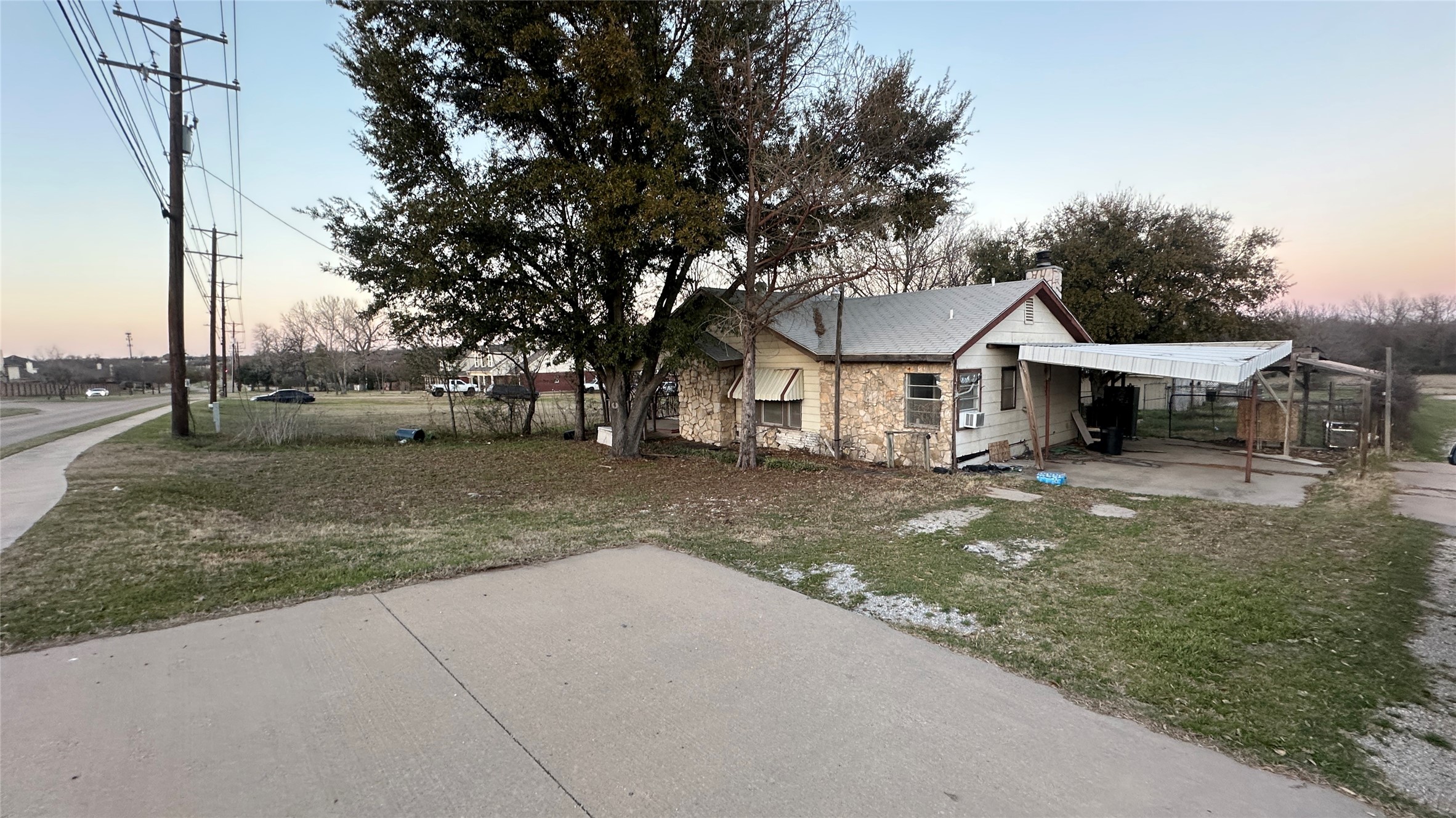 304 Little School Road Kennedale TX 76060