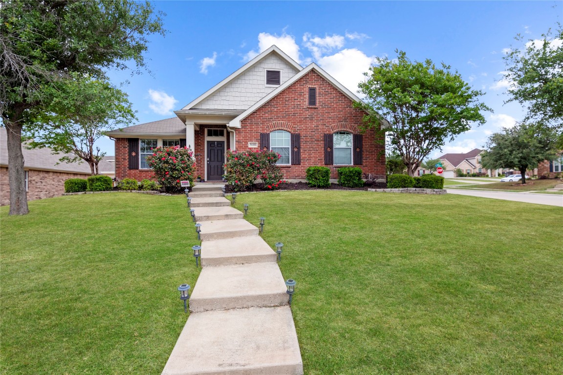 5610 Valhalla Drive North Richland Hills TX 76180