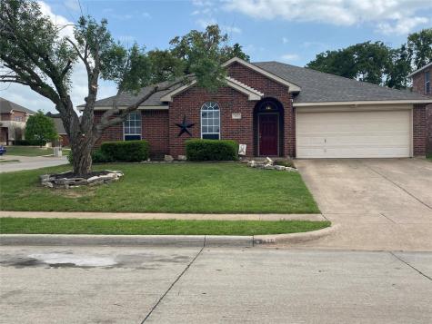 416 Hidden Ridge Drive Burleson TX 76028