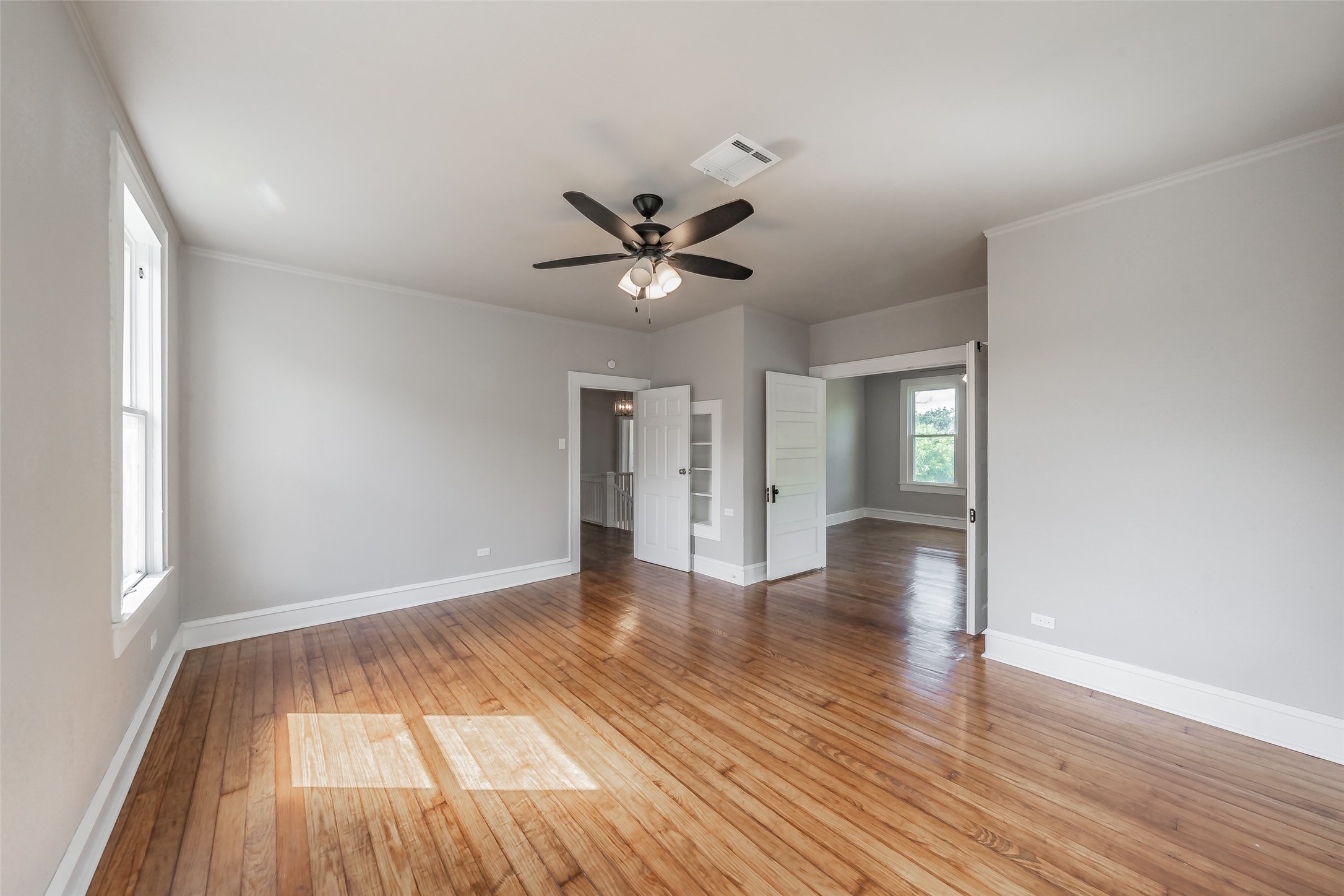 2700 Grim Avenue Waco TX 76707