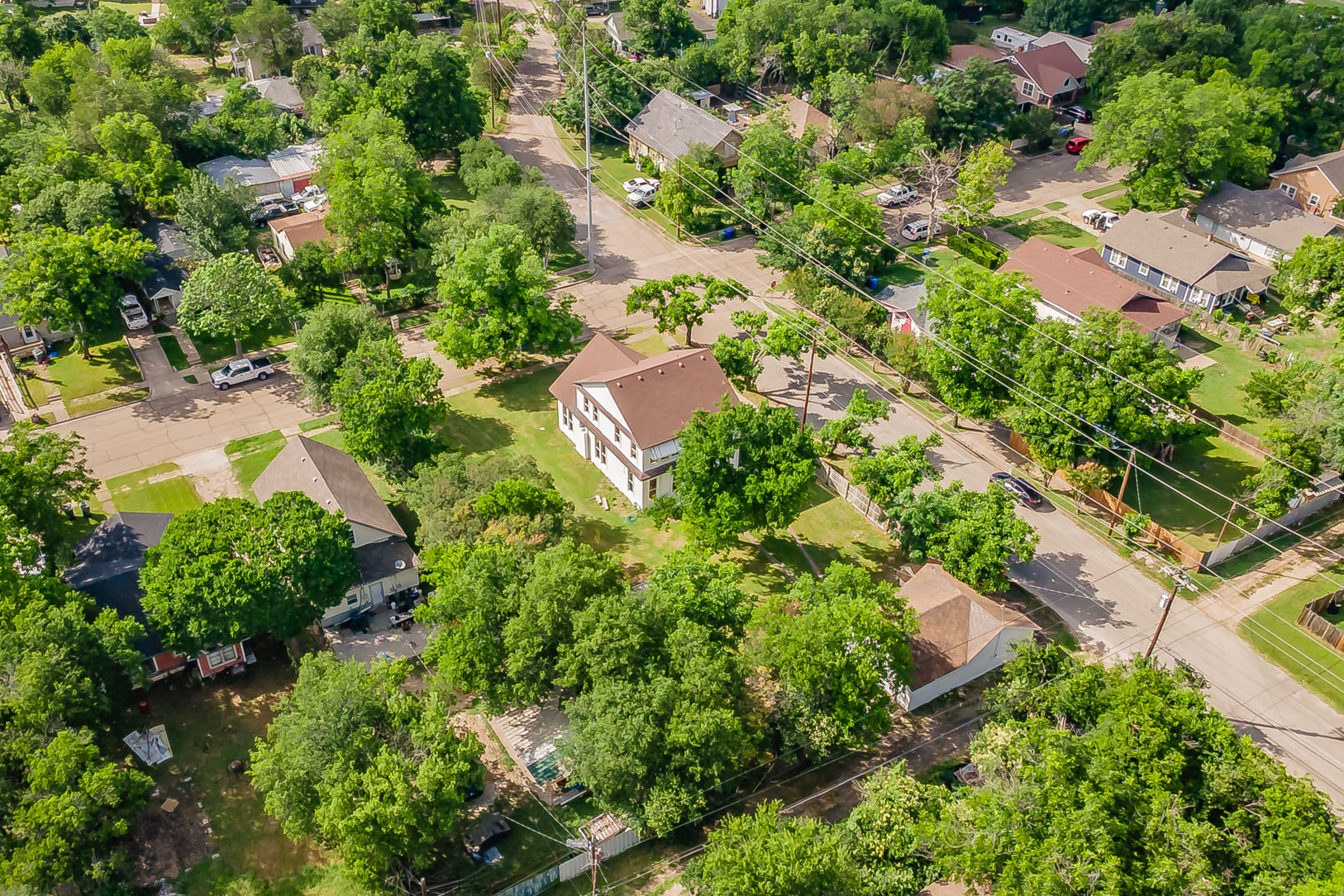 2700 Grim Avenue Waco TX 76707