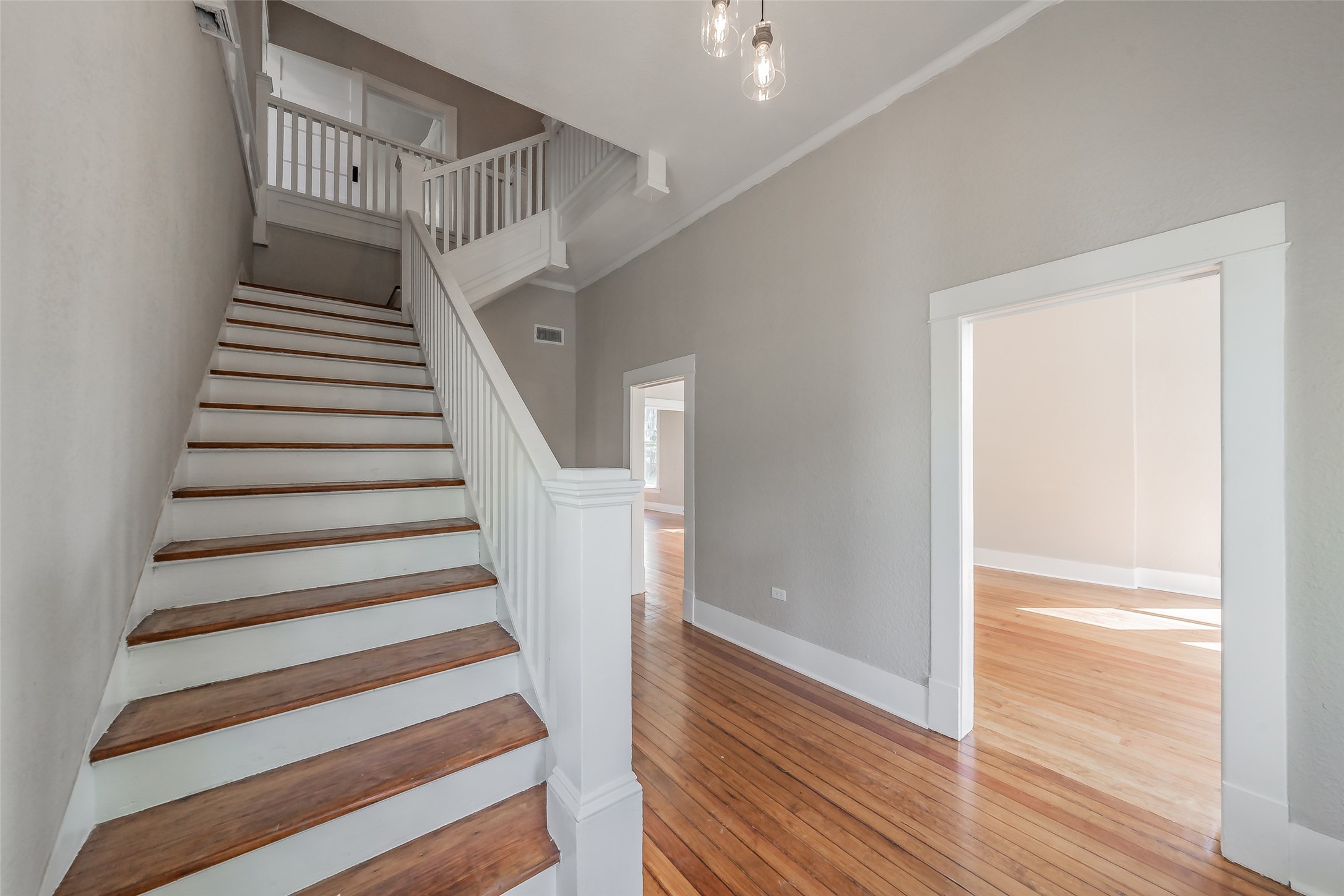 2700 Grim Avenue Waco TX 76707