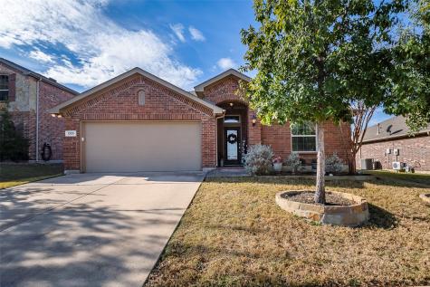 1333 Wysteria Lane Burleson TX 76028