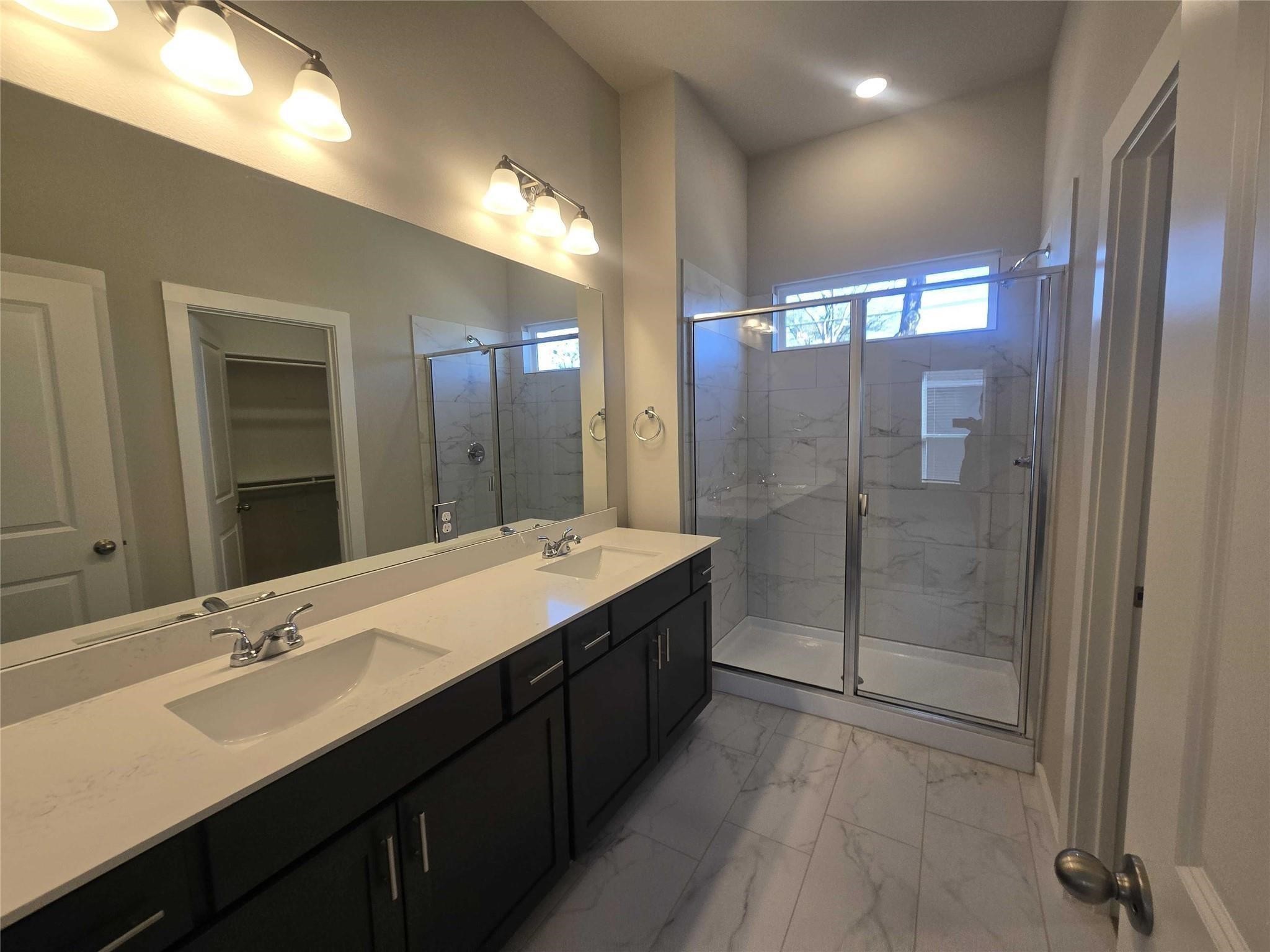 331 E Hull Street Denison TX 75021