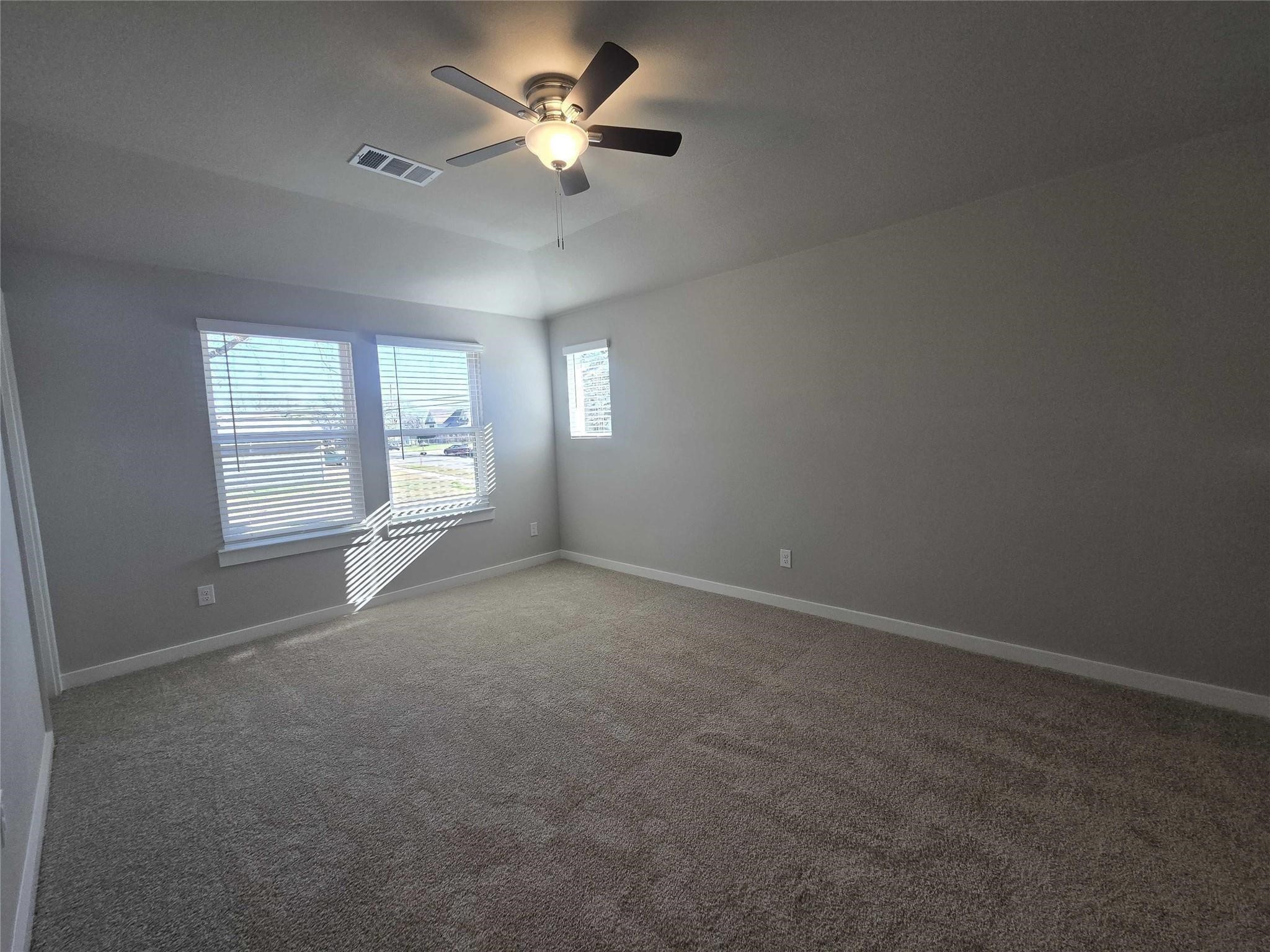 331 E Hull Street Denison TX 75021