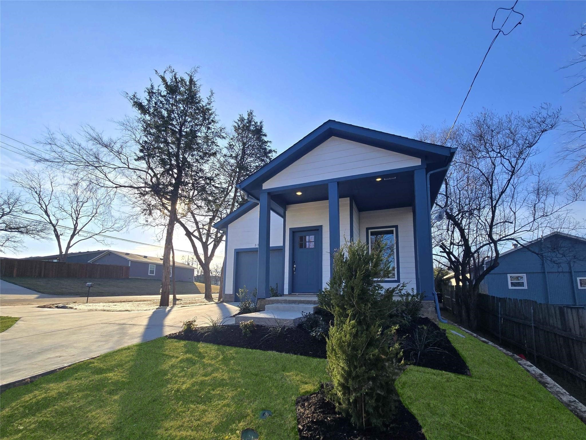 331 E Hull Street Denison TX 75021