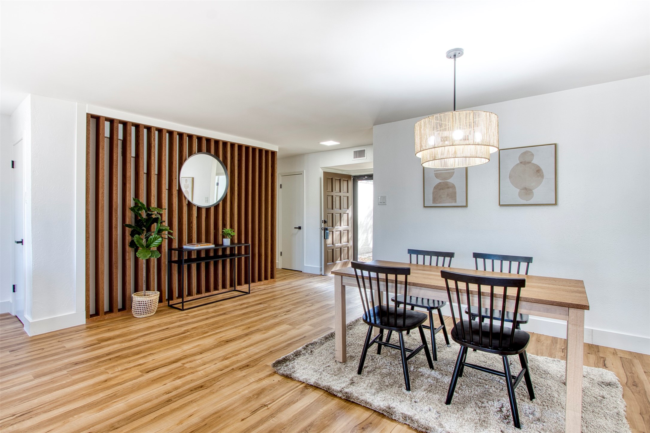9606 Glenacre Dallas TX 75243