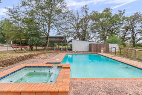 25046 Fm 857 Grand Saline TX 75140