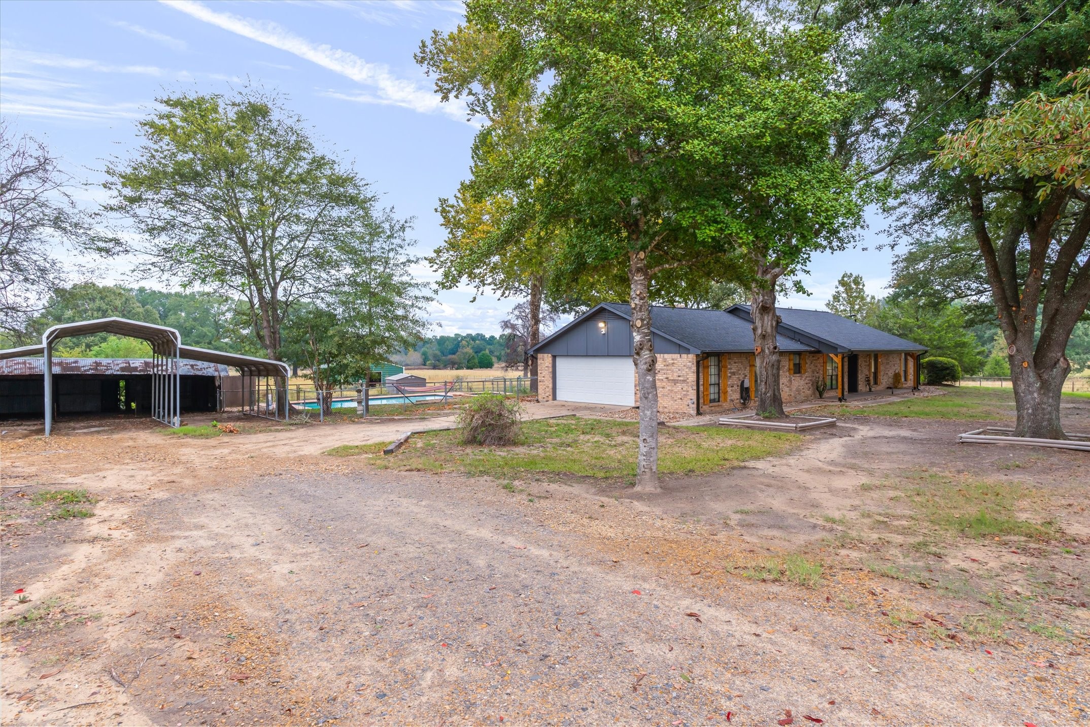 25046 Fm 857 Grand Saline TX 75140