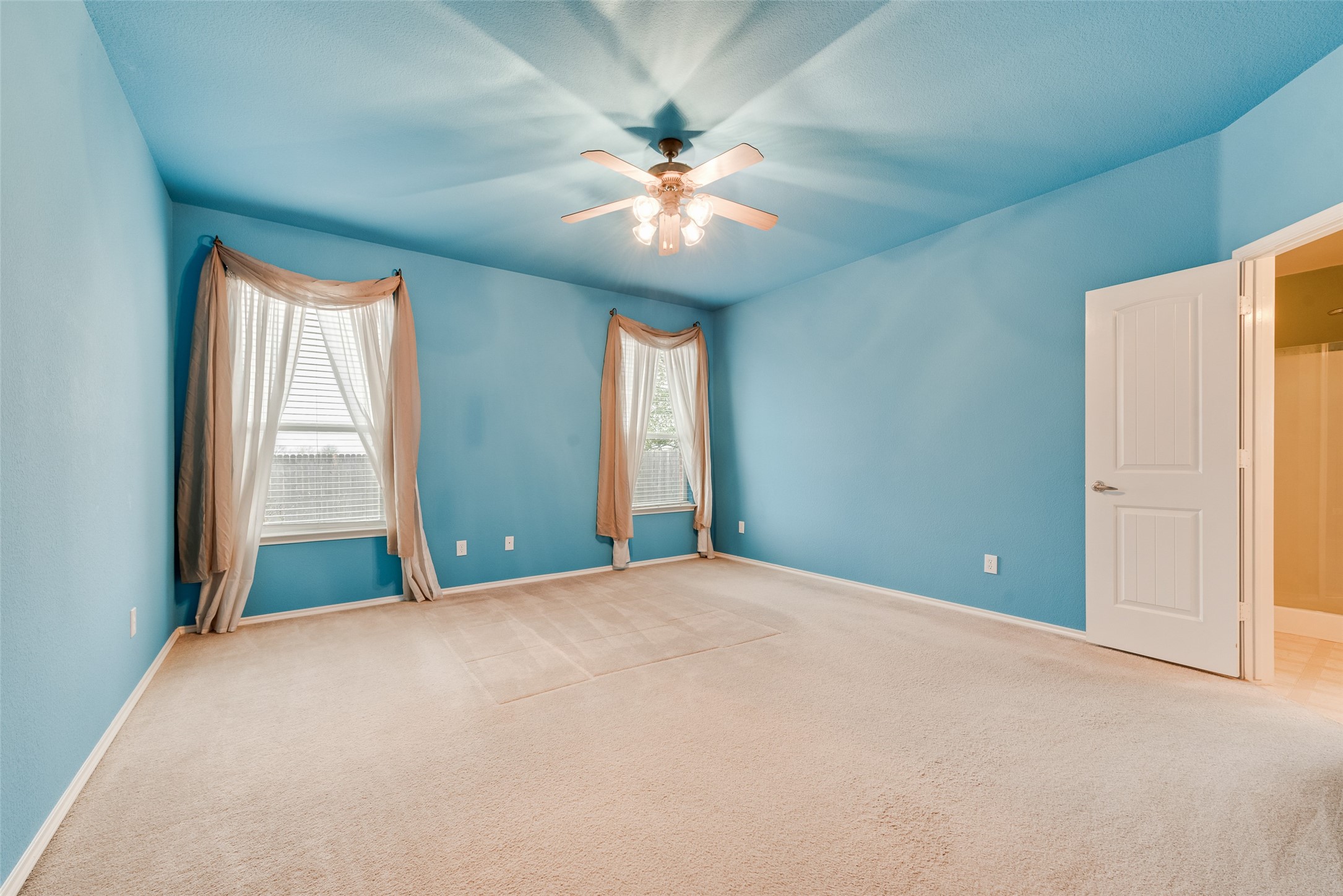 2801 Redwood Street Royse City TX 75189