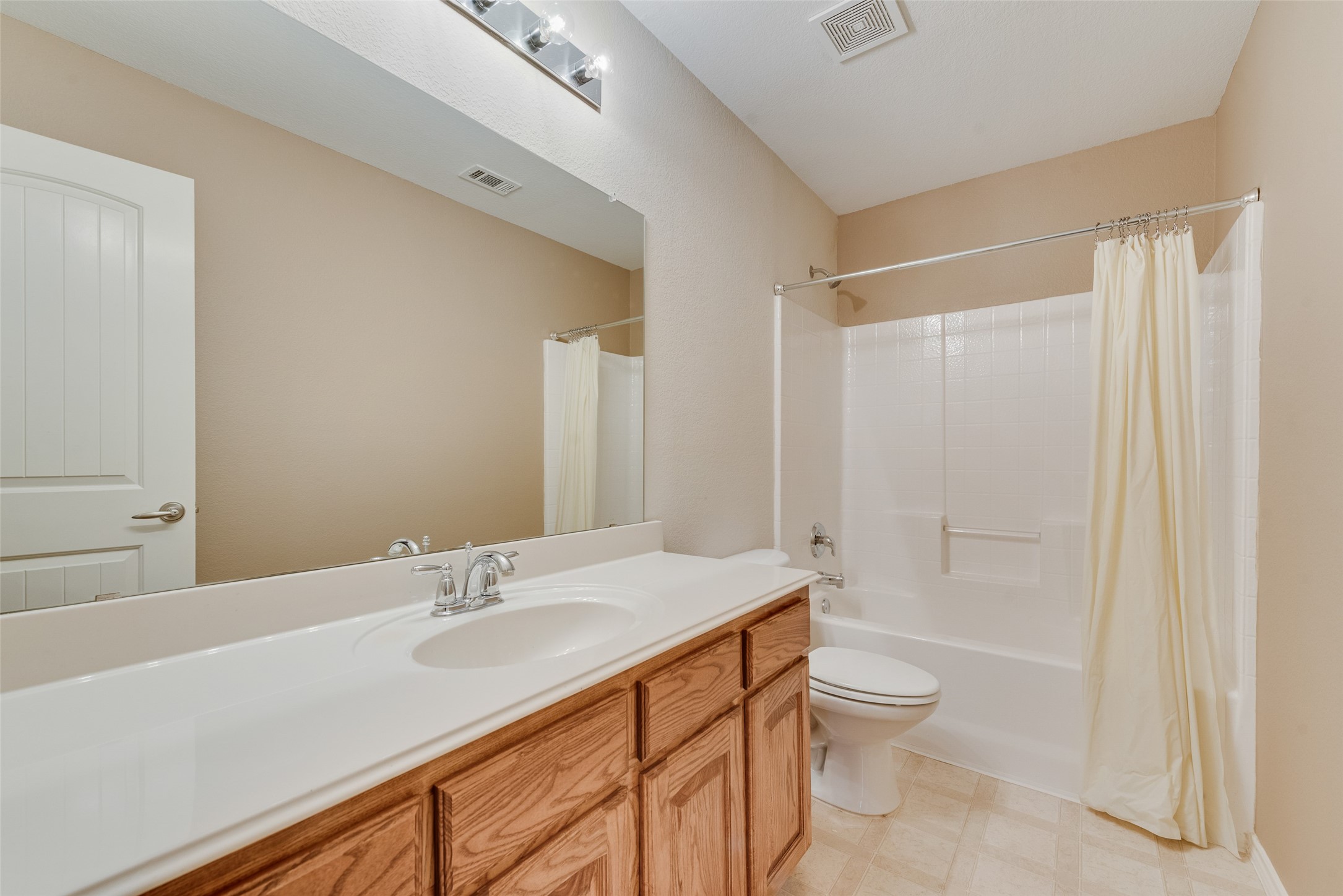 2801 Redwood Street Royse City TX 75189