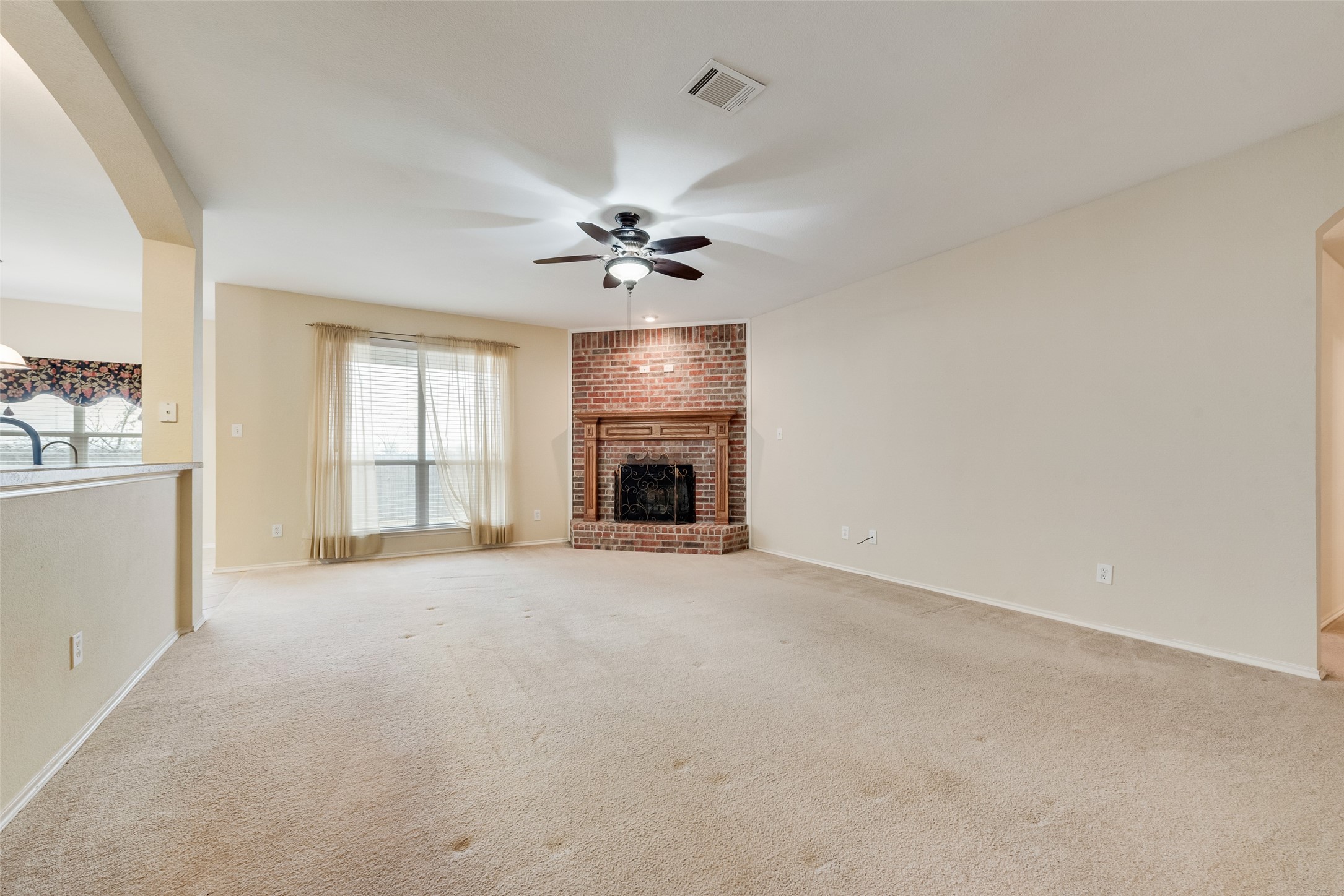 2801 Redwood Street Royse City TX 75189