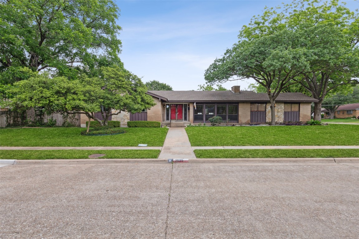 2625 Dorrington Drive Dallas TX 75228