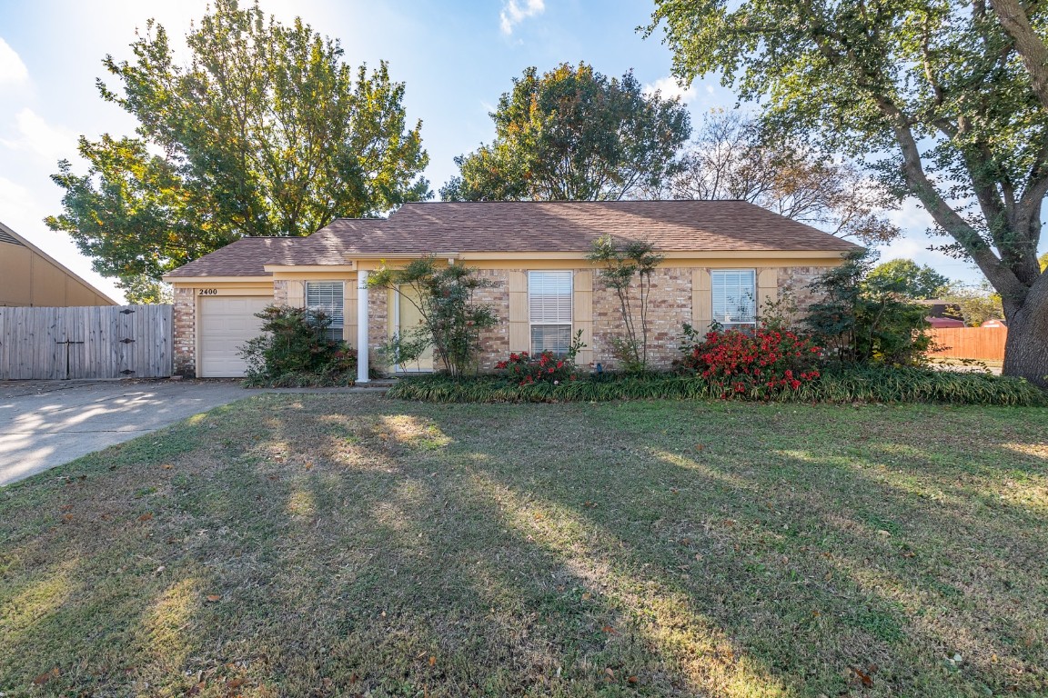 2400 Villanova Street Arlington TX 76018