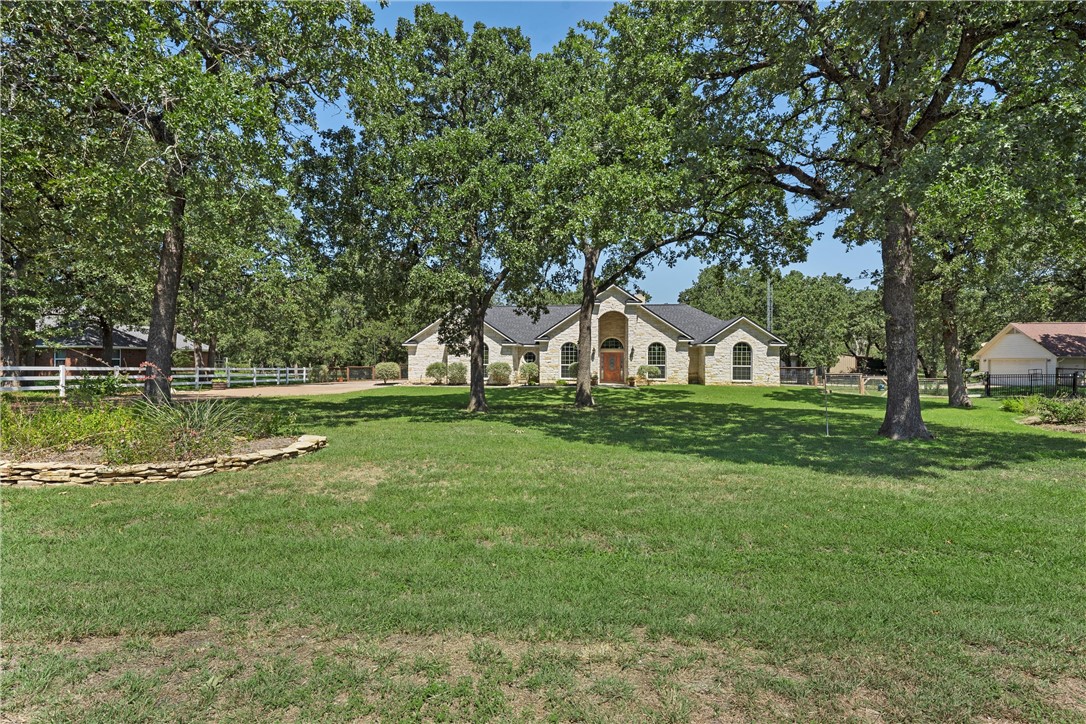 393 Woodland Drive Lorena TX 76655