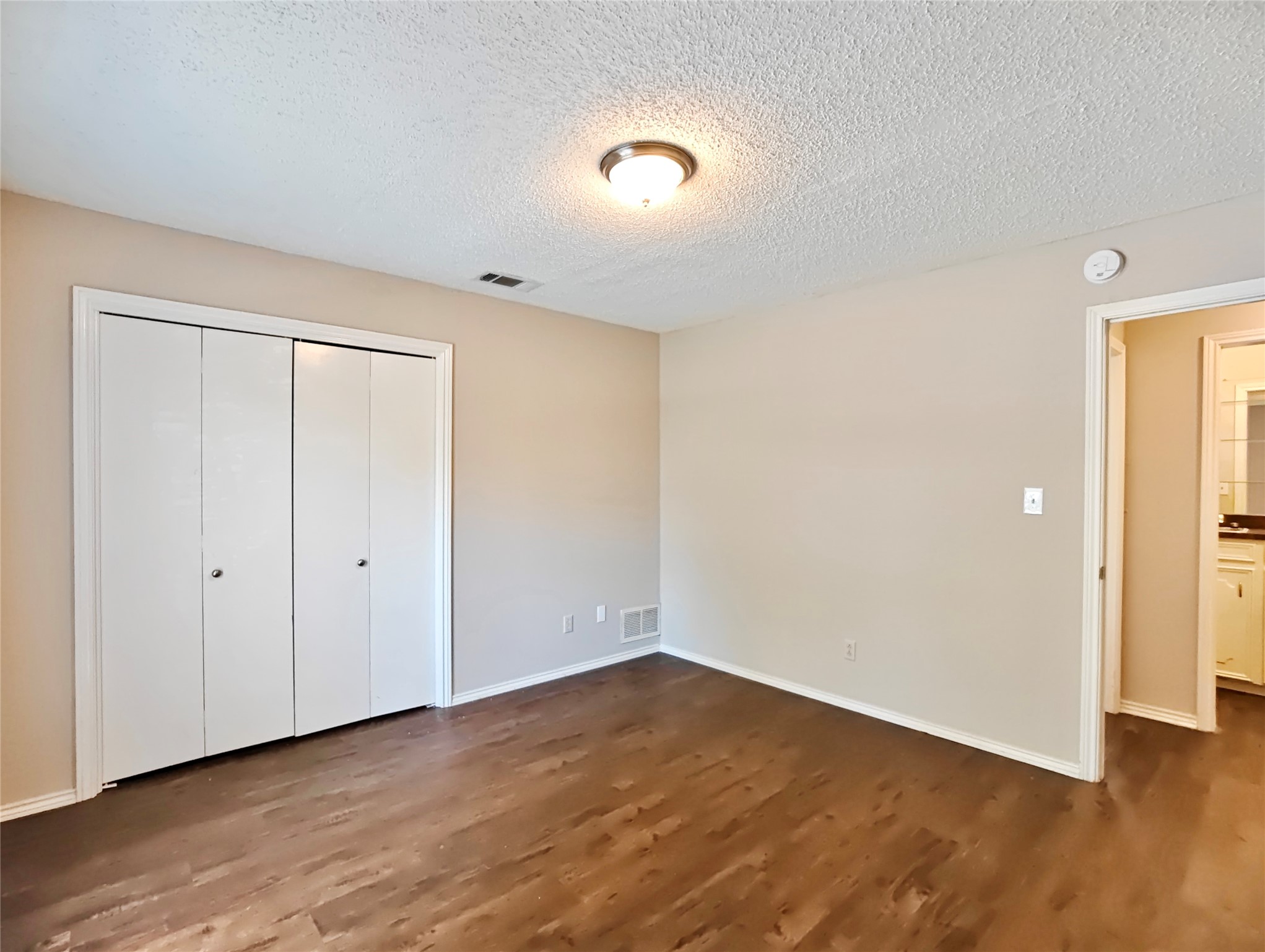 2103 Marin Carrollton TX 75006