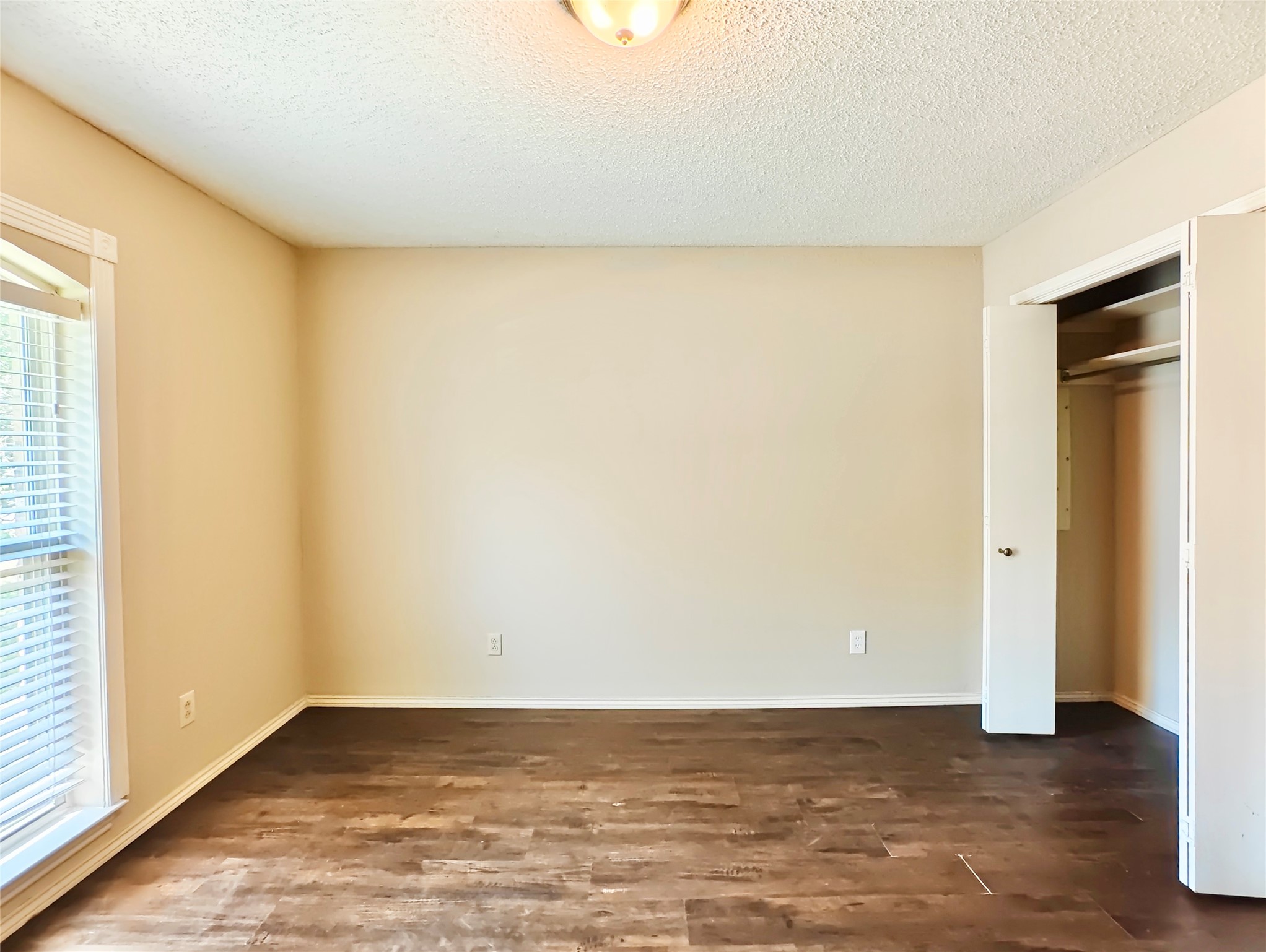 2103 Marin Carrollton TX 75006