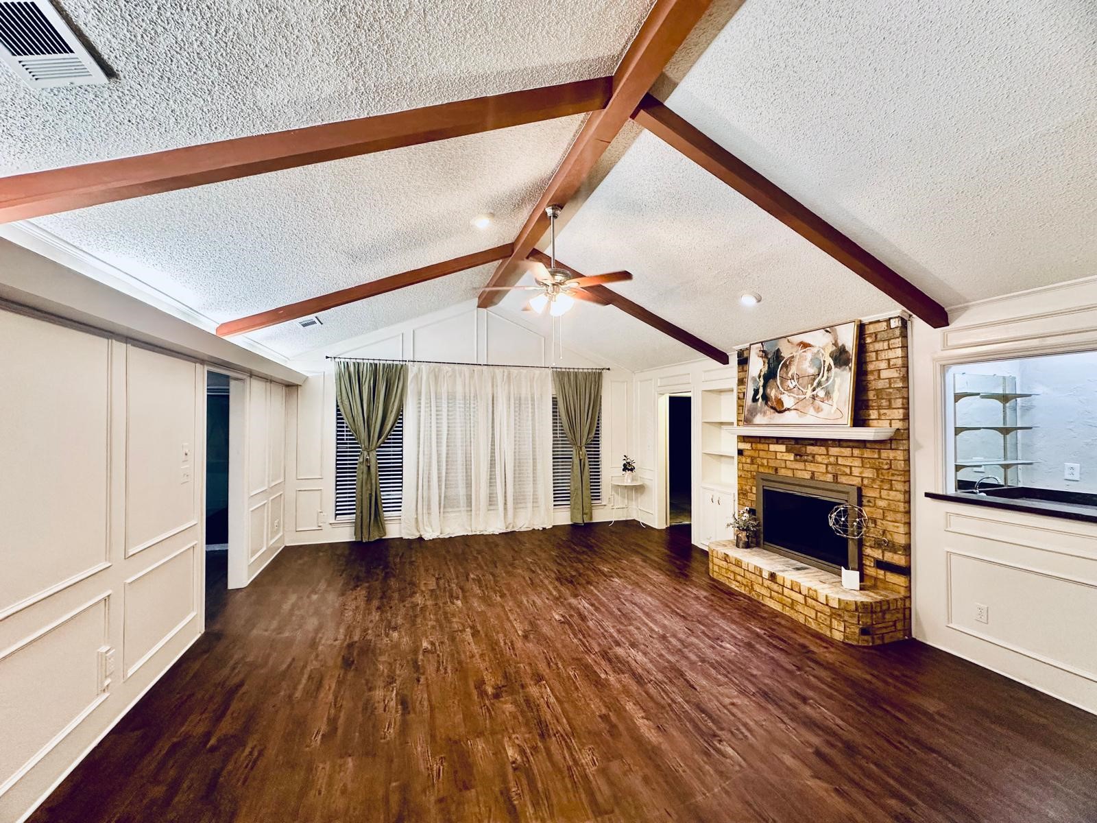 2103 Marin Carrollton TX 75006
