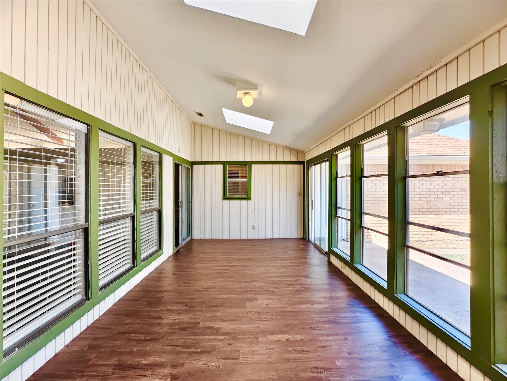 2103 Marin Carrollton TX 75006