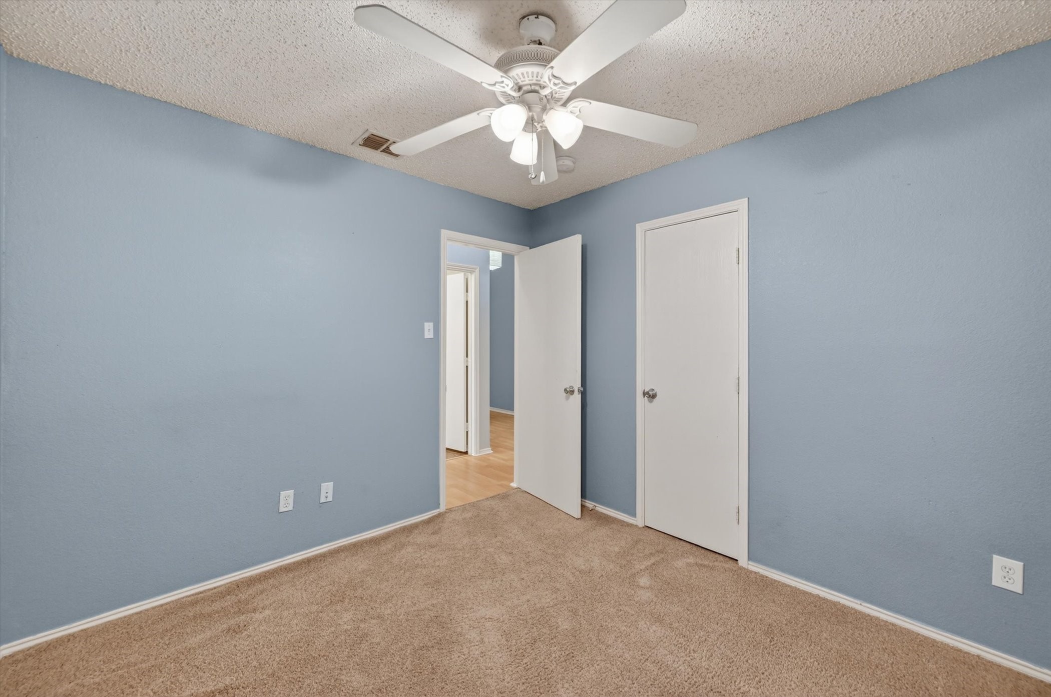 1001 Ridge Top Drive Burleson TX 76028