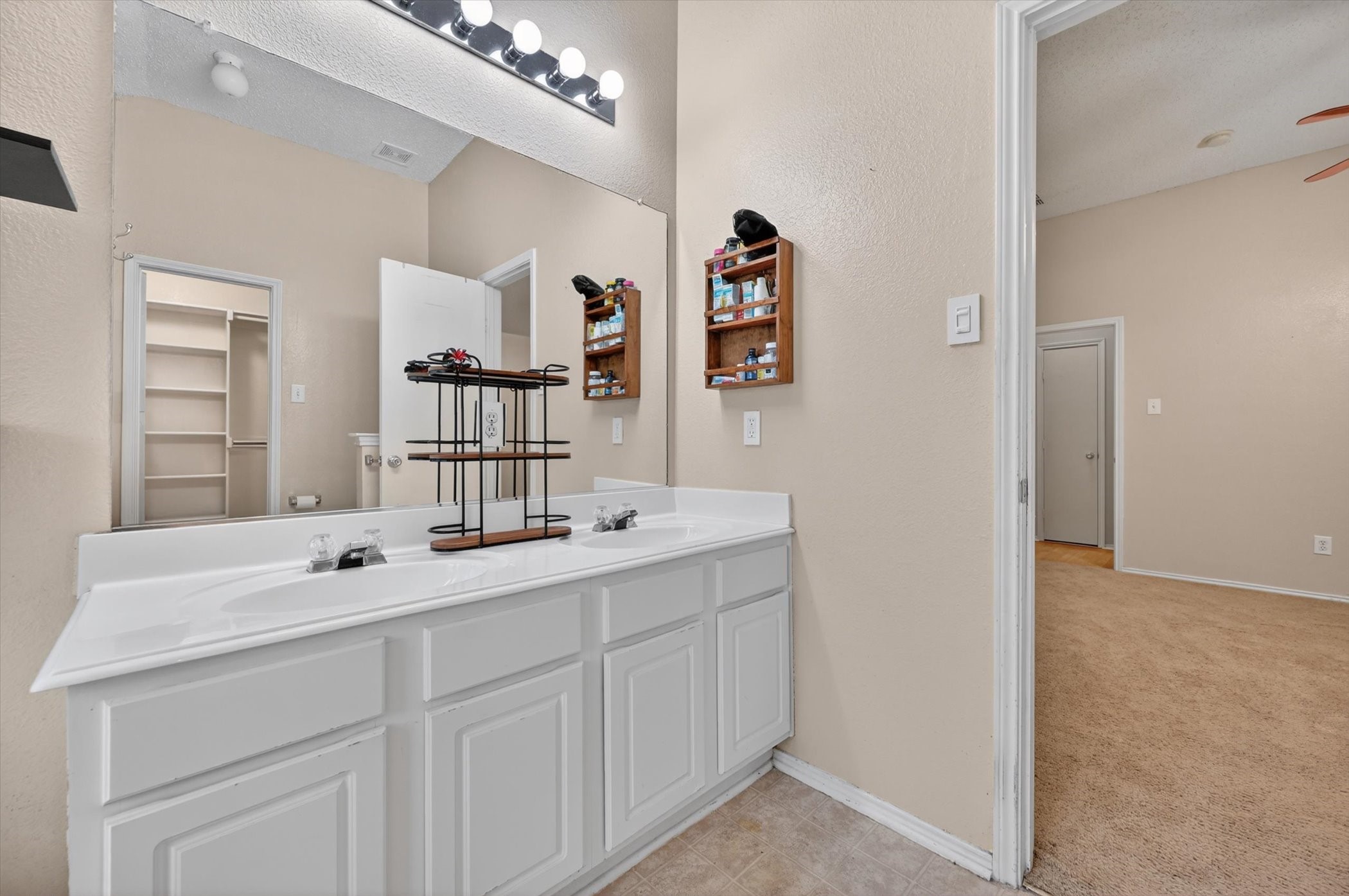 1001 Ridge Top Drive Burleson TX 76028