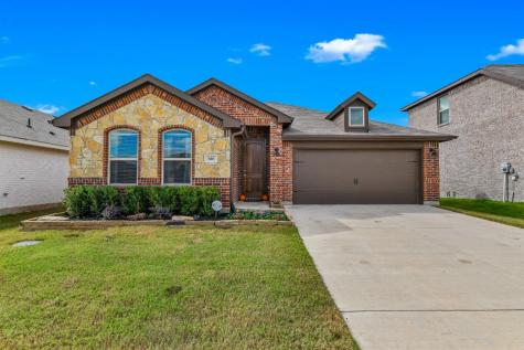 616 Autumn Avenue Justin TX 76247