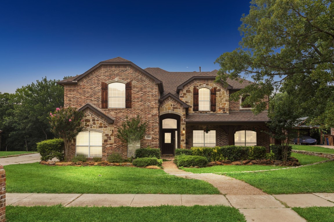 2301 Creekedge Court Corinth TX 76210