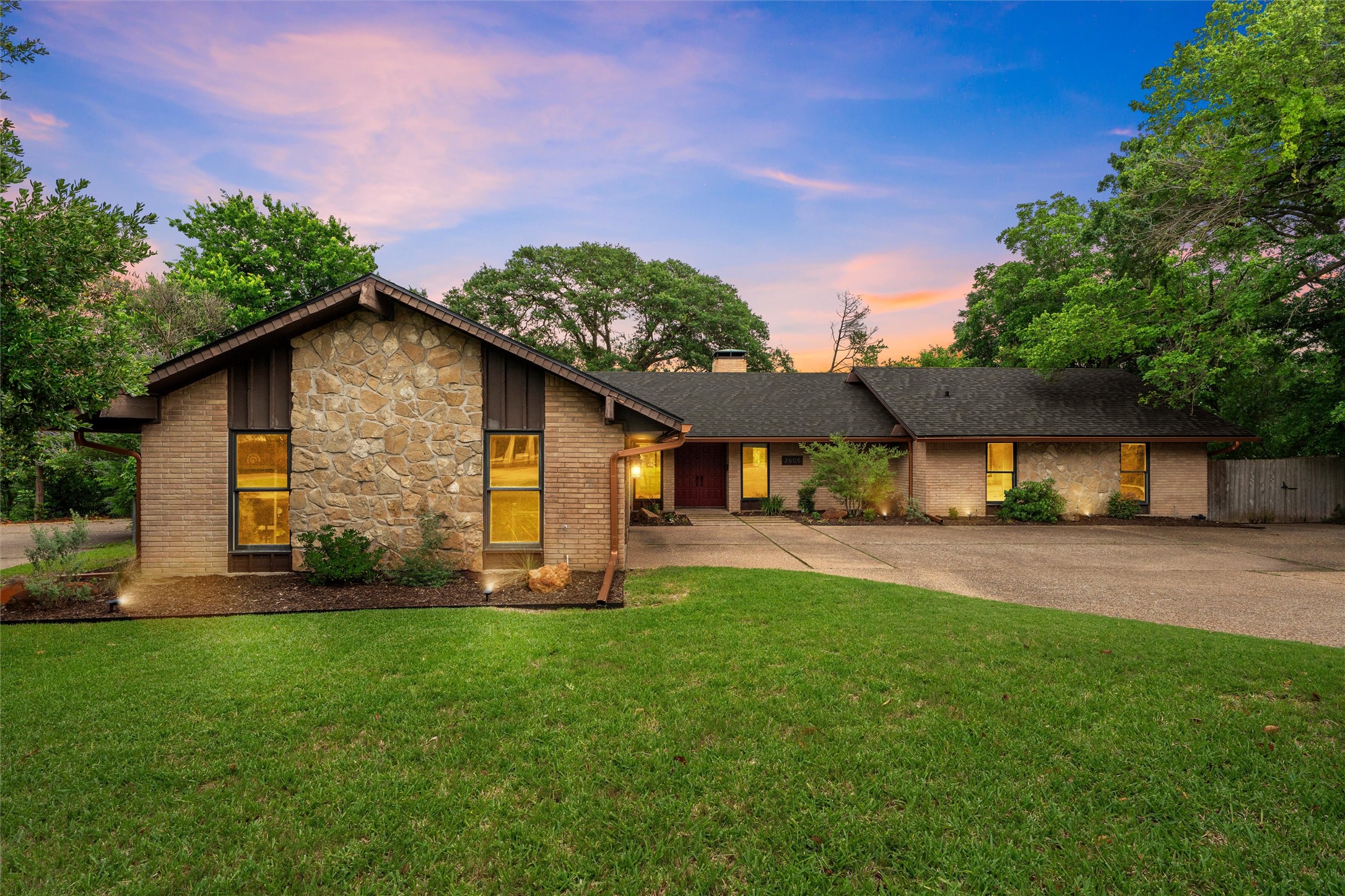 2605 Woodmont Circle Waco TX 76710