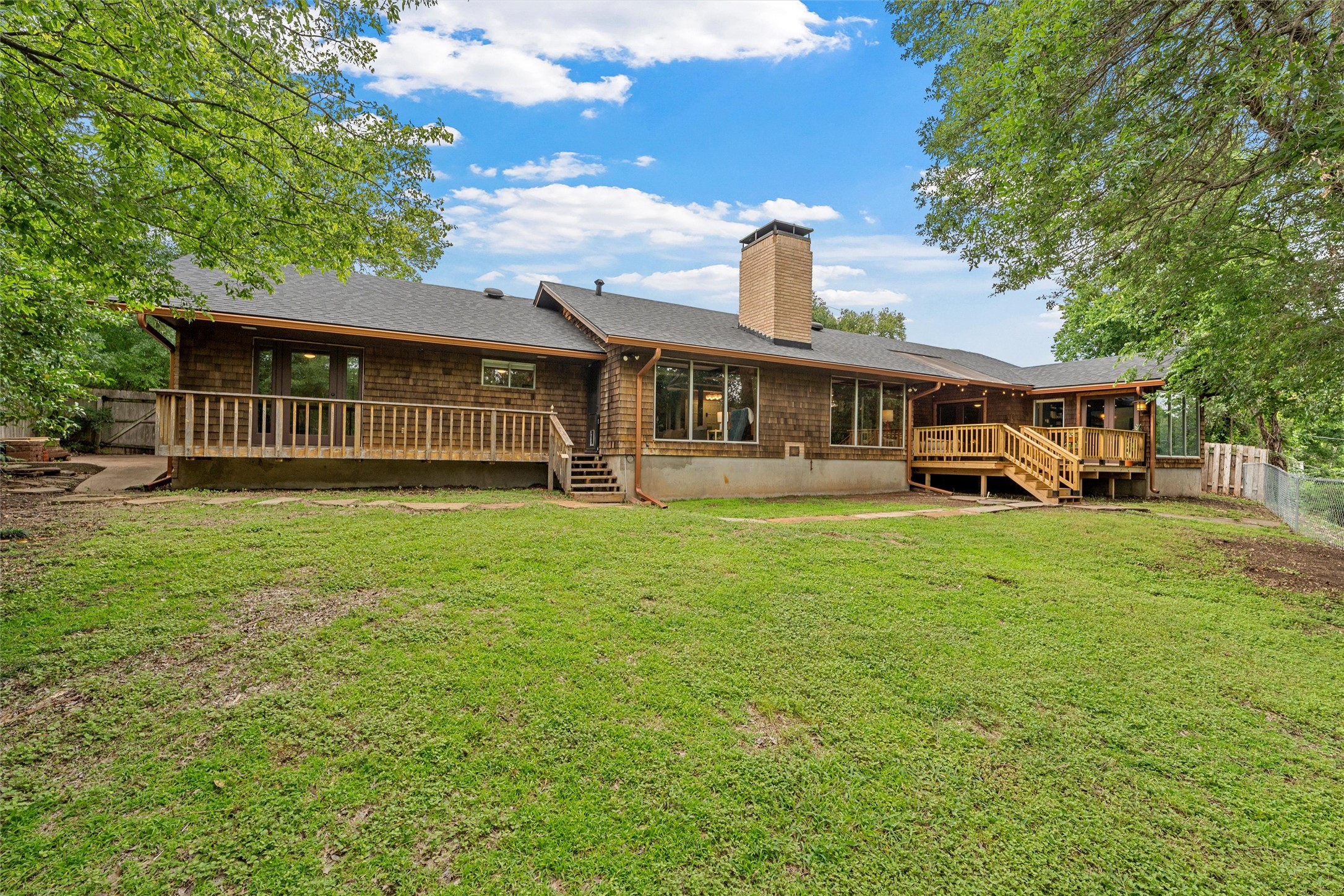2605 Woodmont Circle Waco TX 76710