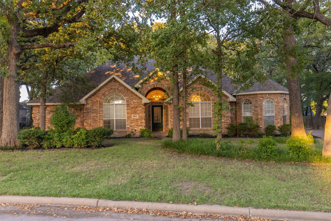 9803 Hunters Run Street Greenville TX 75402