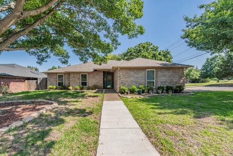 6893 Hickory Hollow Lane North Richland Hills TX 76182