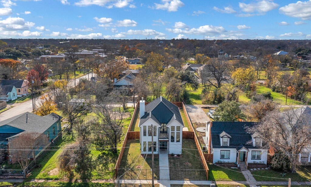 707 S 9th Street Waco TX 76706