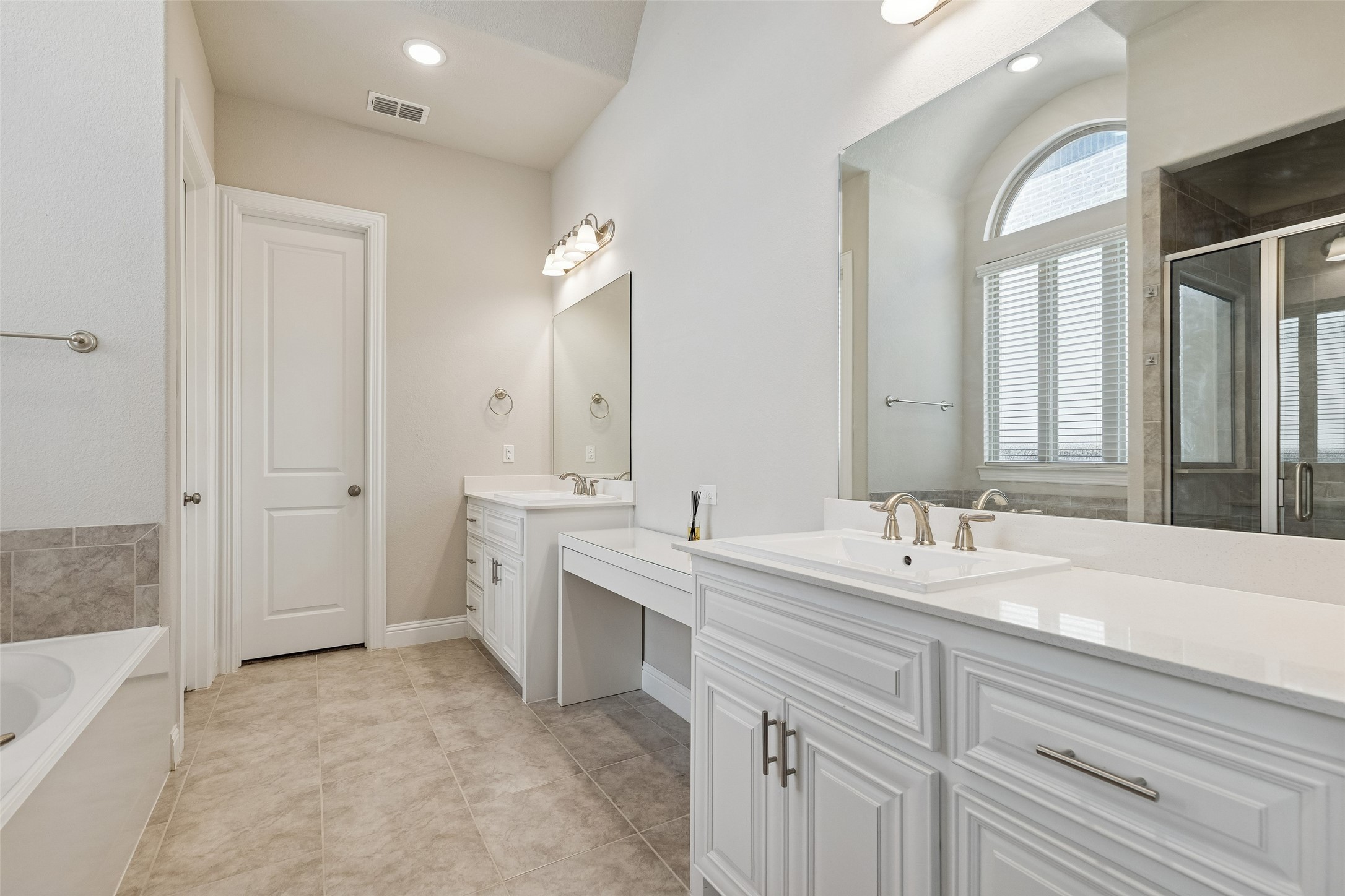 5130 Montego Bay Drive Irving TX 75038