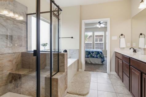 8401 Sandhill Crane Drive Fort Worth TX 76118