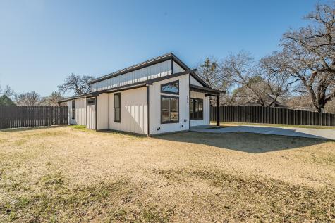 112 Stevens Street Bridgeport TX 76426