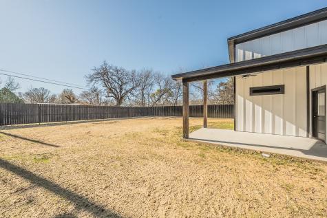 112 Stevens Street Bridgeport TX 76426