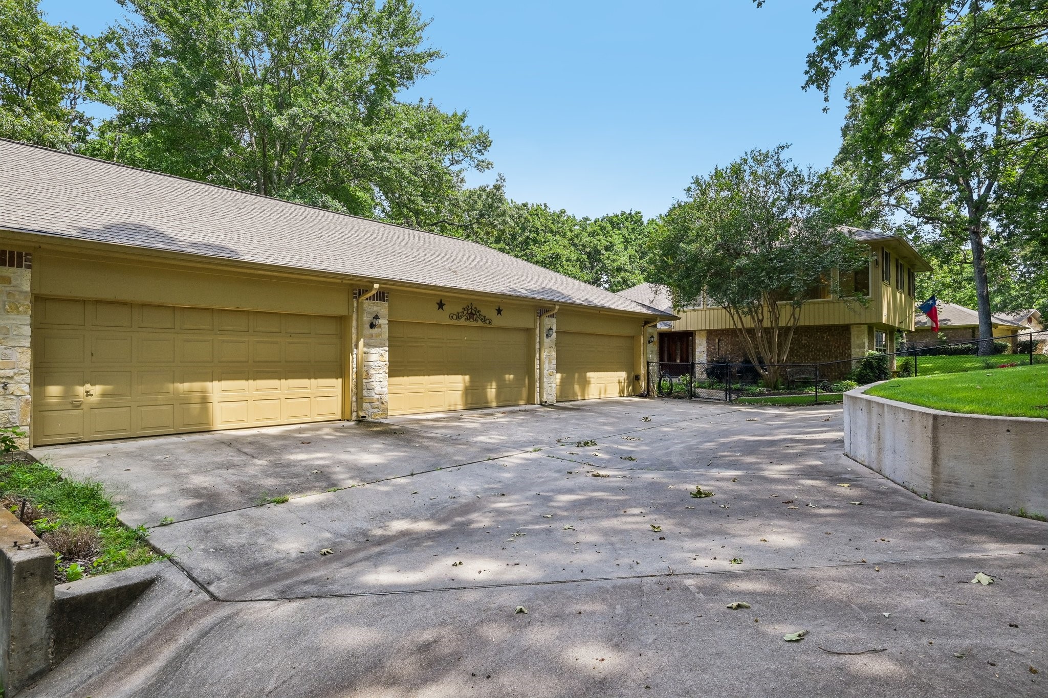 352 County Road 1299 Yantis TX 75497