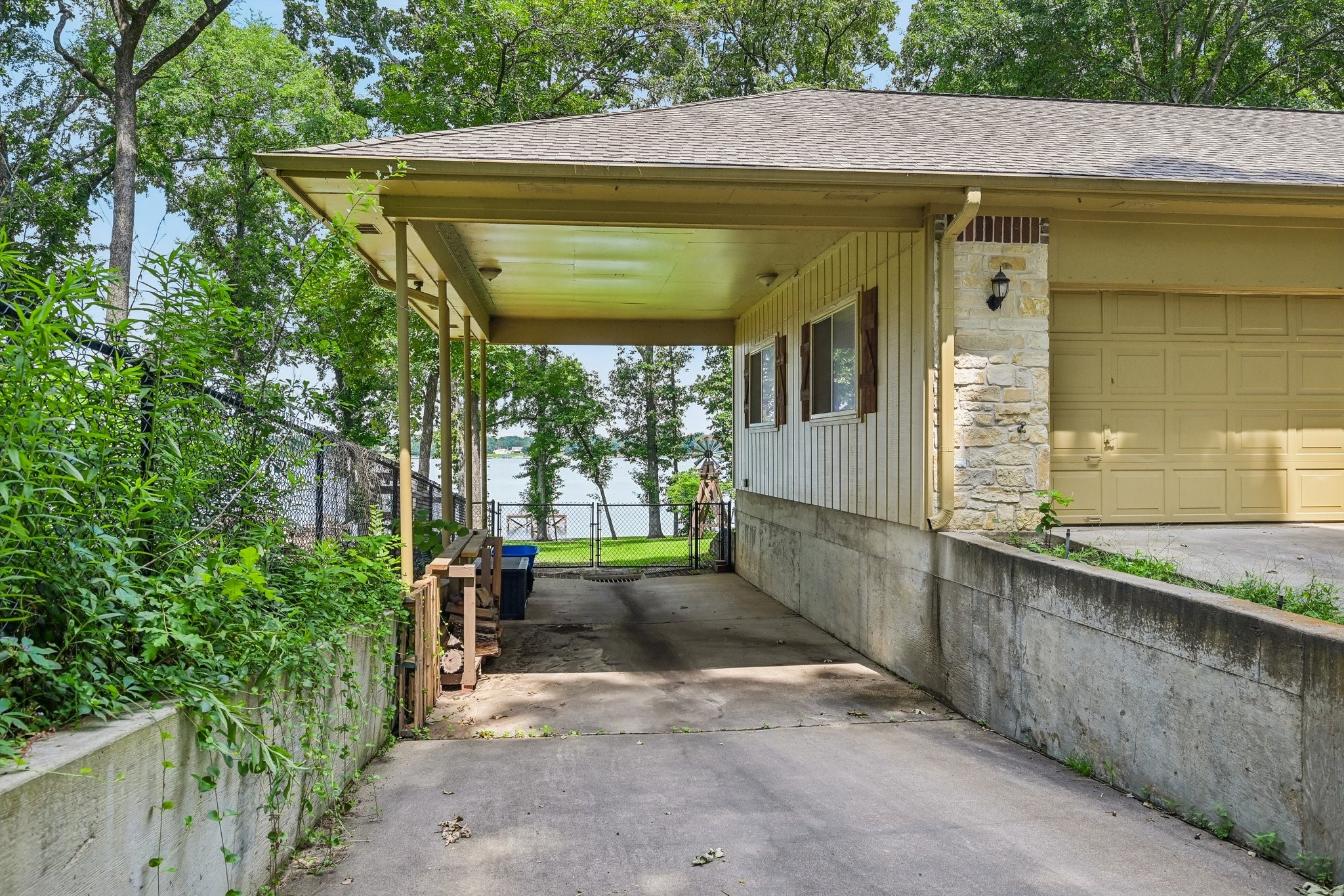 352 County Road 1299 Yantis TX 75497