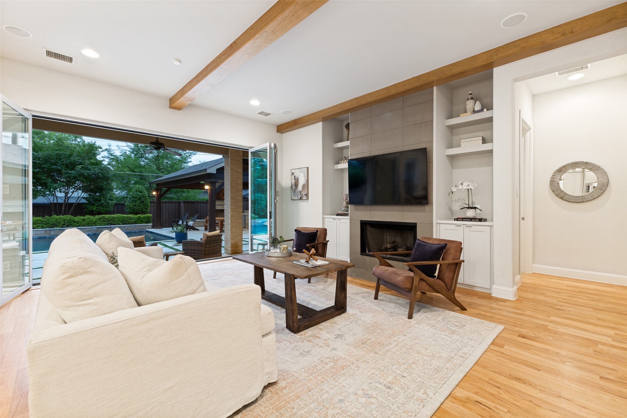 6836 Casa Loma Avenue Dallas TX 75214