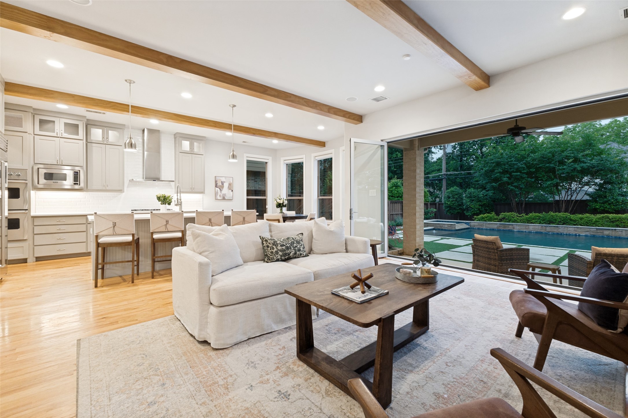 6836 Casa Loma Avenue Dallas TX 75214