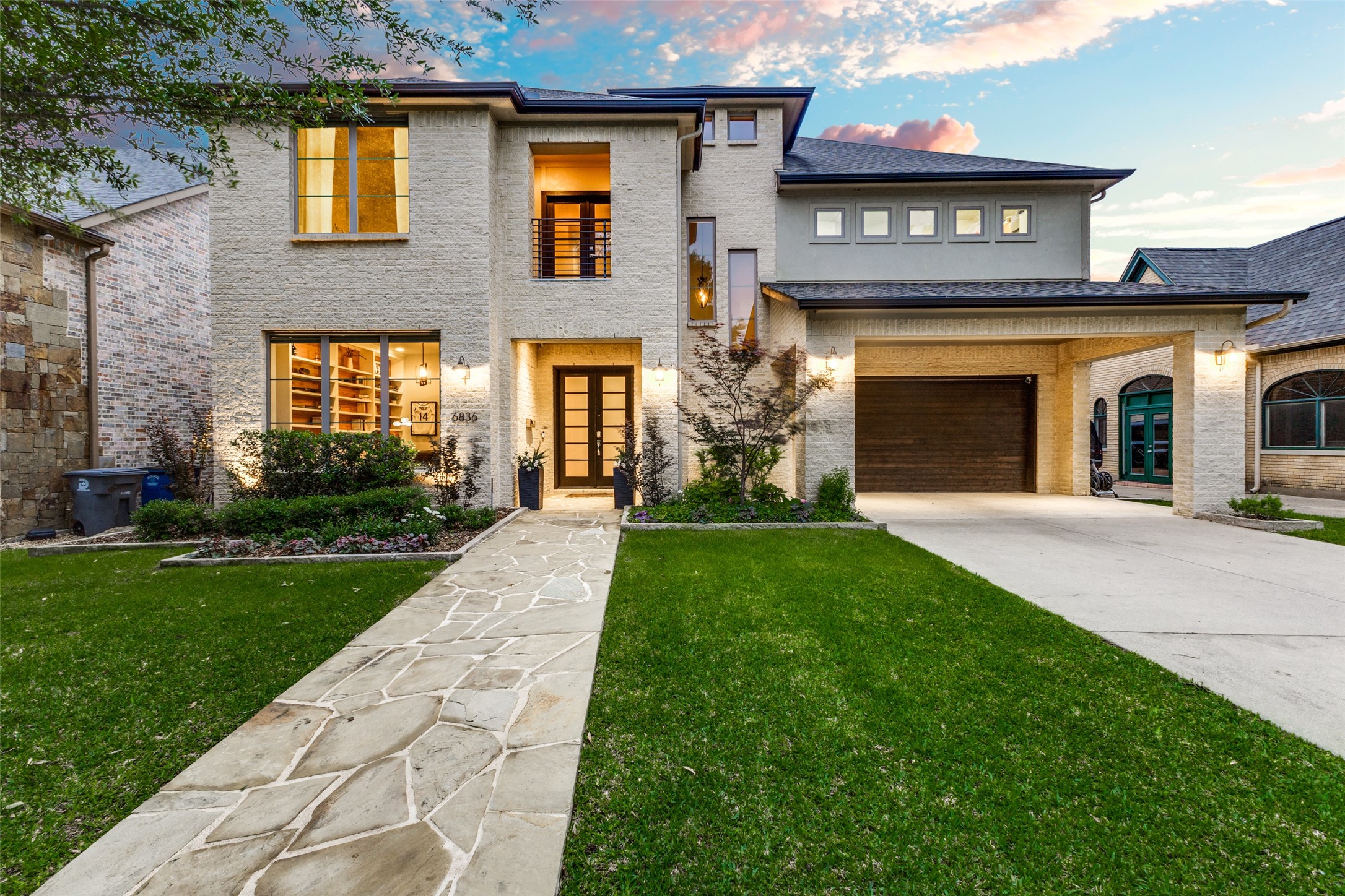 6836 Casa Loma Avenue Dallas TX 75214