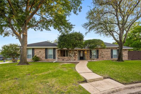 1507 Meadow Way Court Mansfield TX 76063