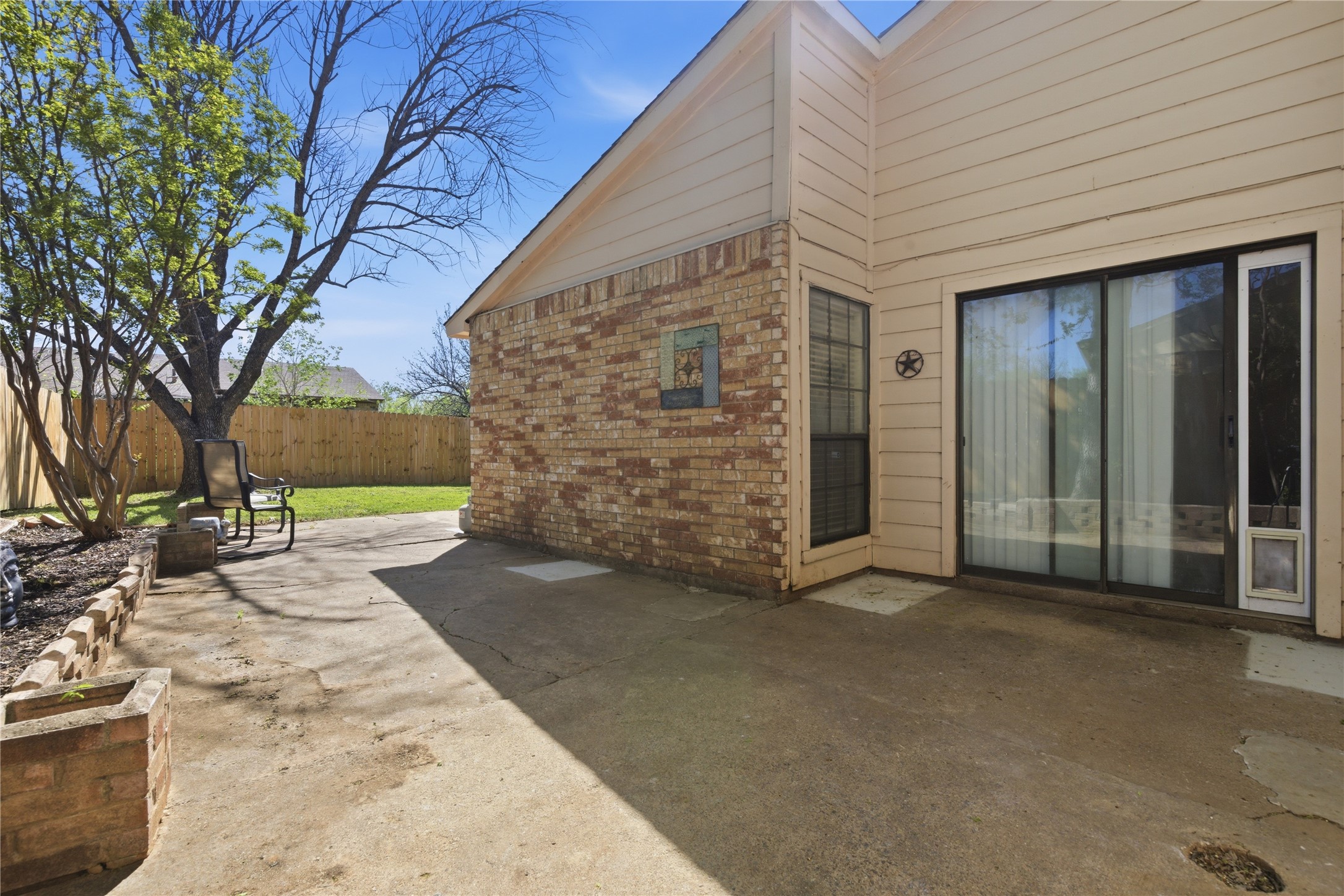 6958 Newberry Court W Fort Worth TX 76120